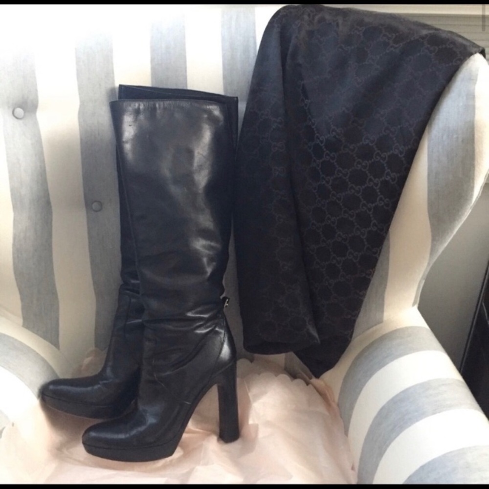 Authentic GUCCI Show Stoppers